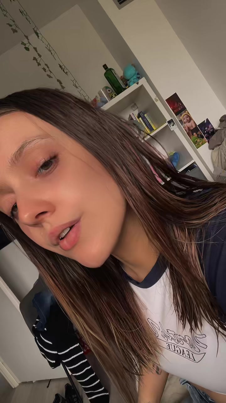 @𝓛𝔂𝓪🌸