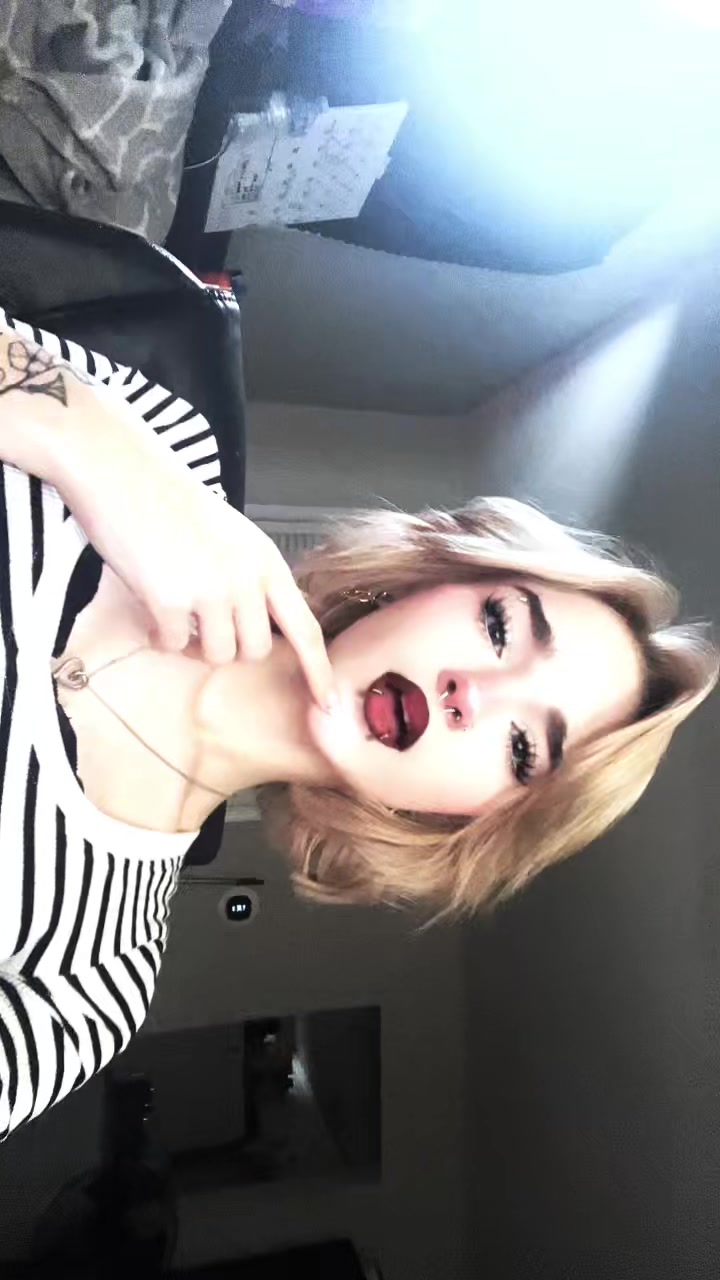 @k <3