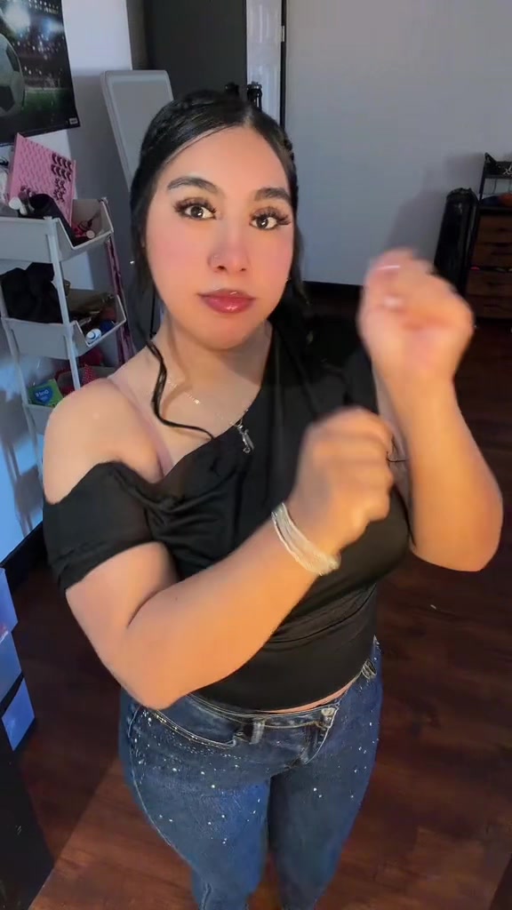 @lanay915