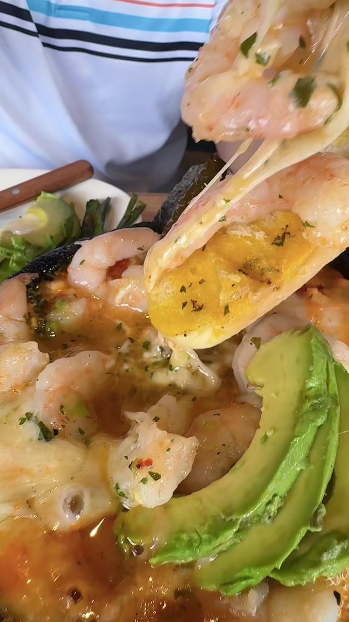 @alymoralesgt