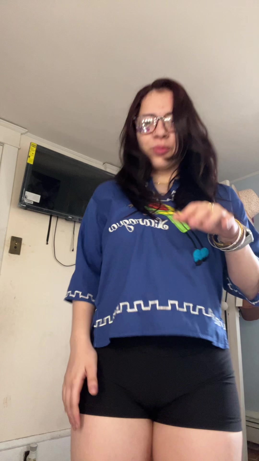 @s.