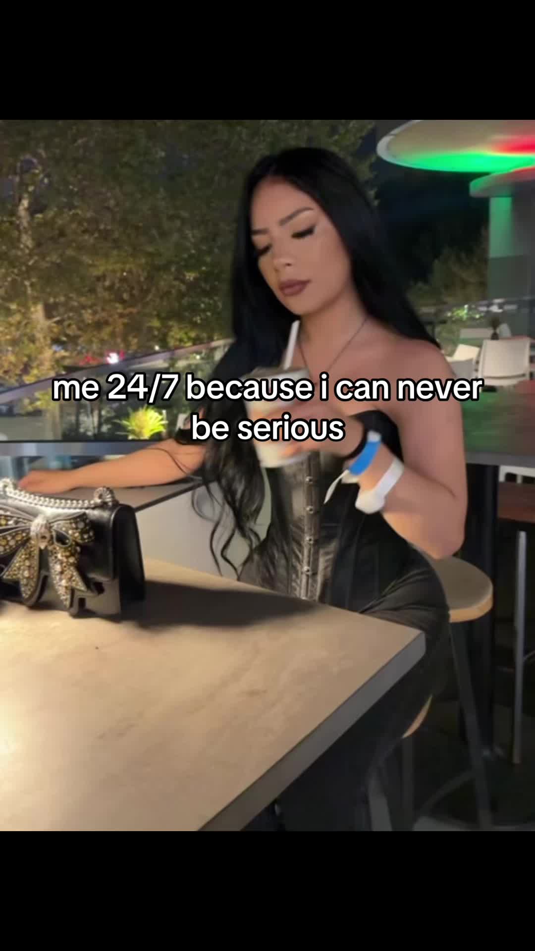 @𝑒𝓂𝒾𝓁𝓎♥️