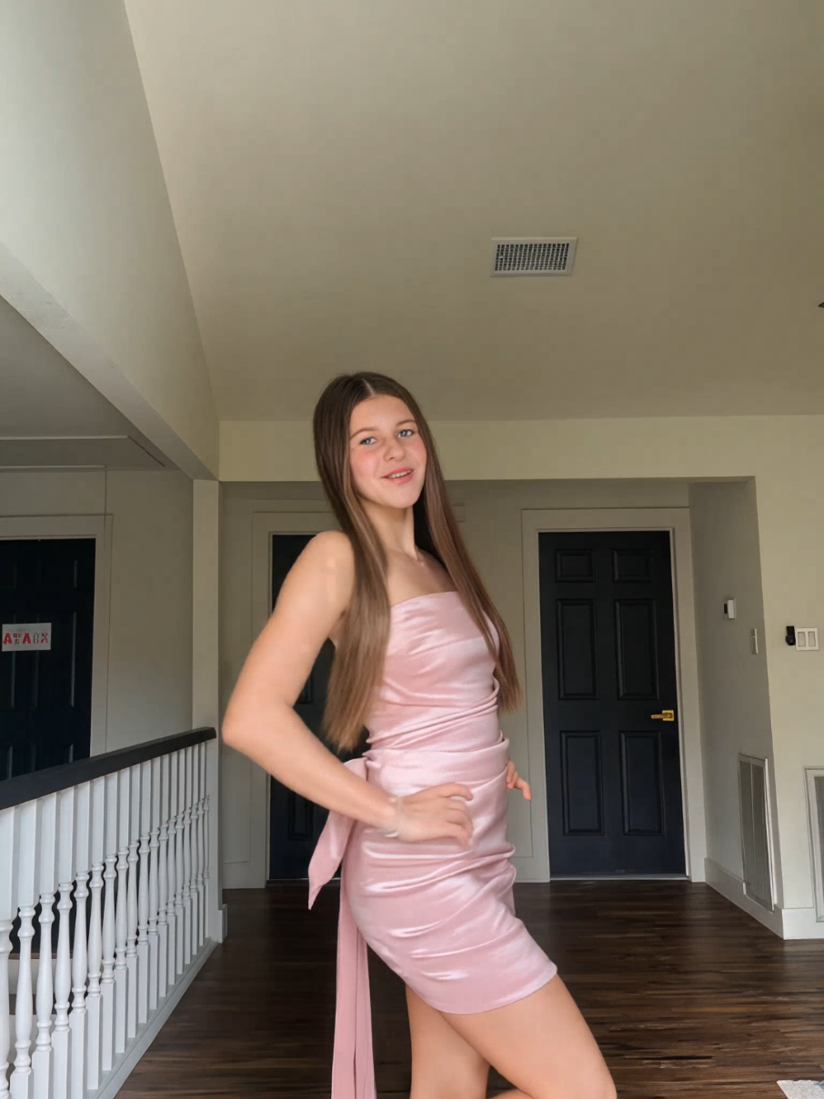 @sarah_michelle.