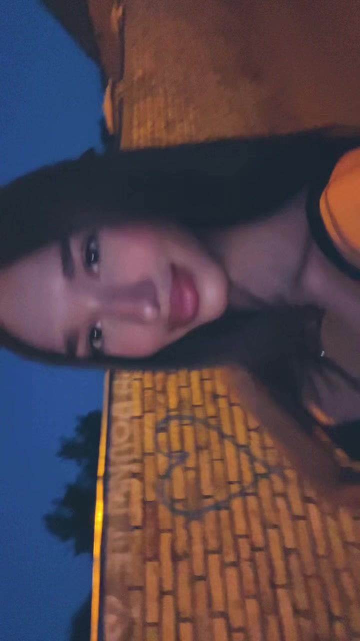 @anjaa
