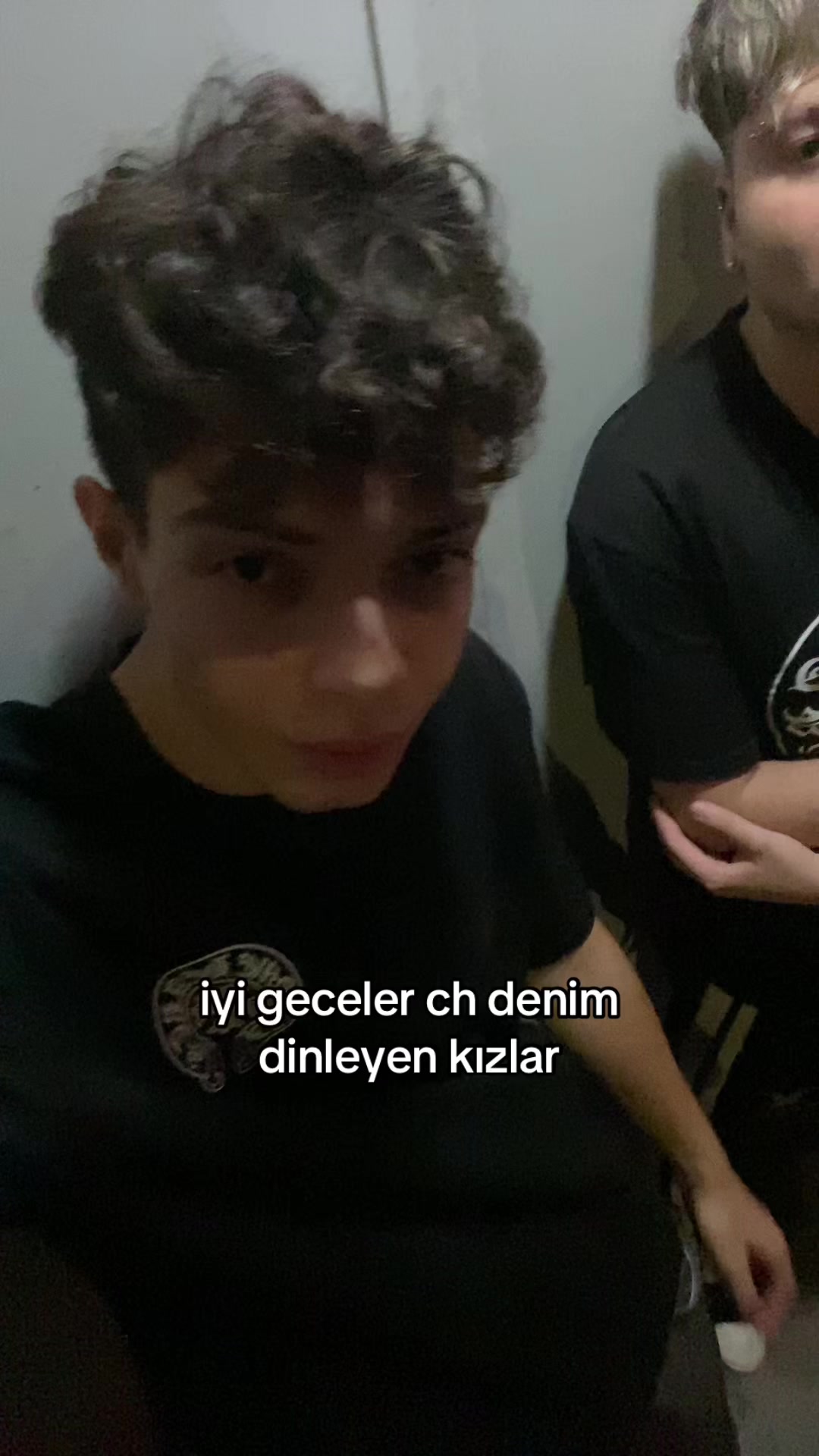 @𝒆𝒇𝒆