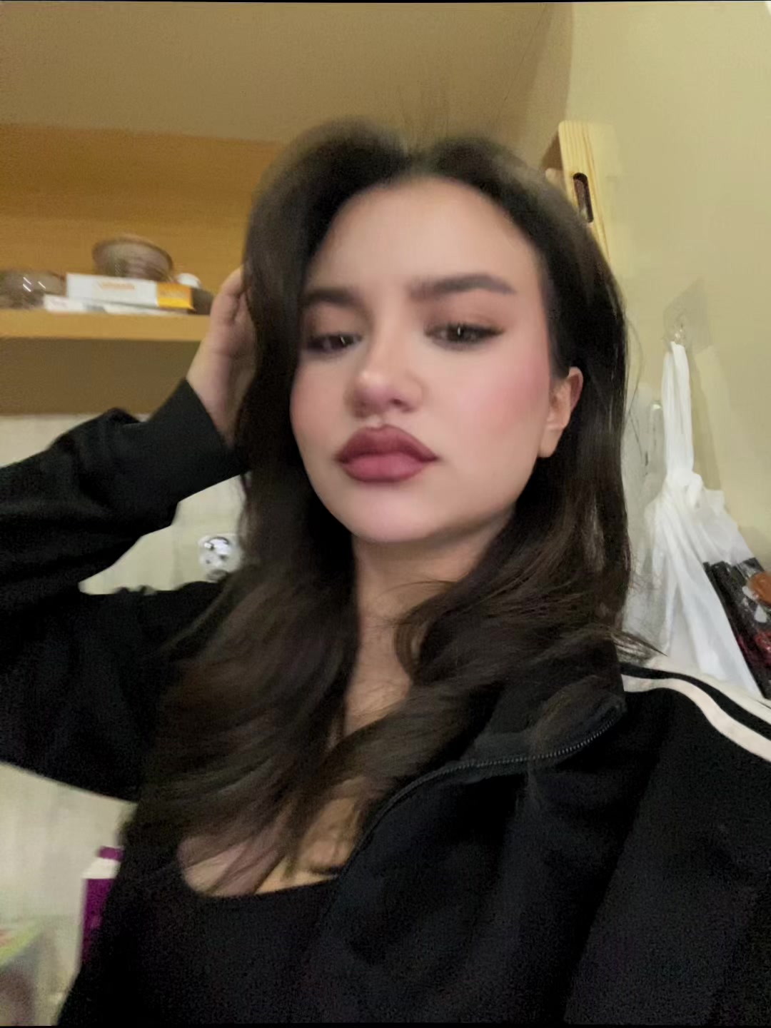 @E.
