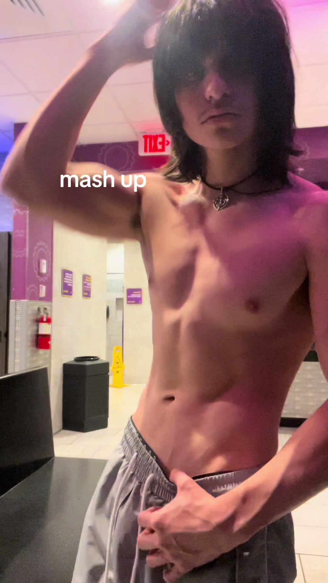 @╋━