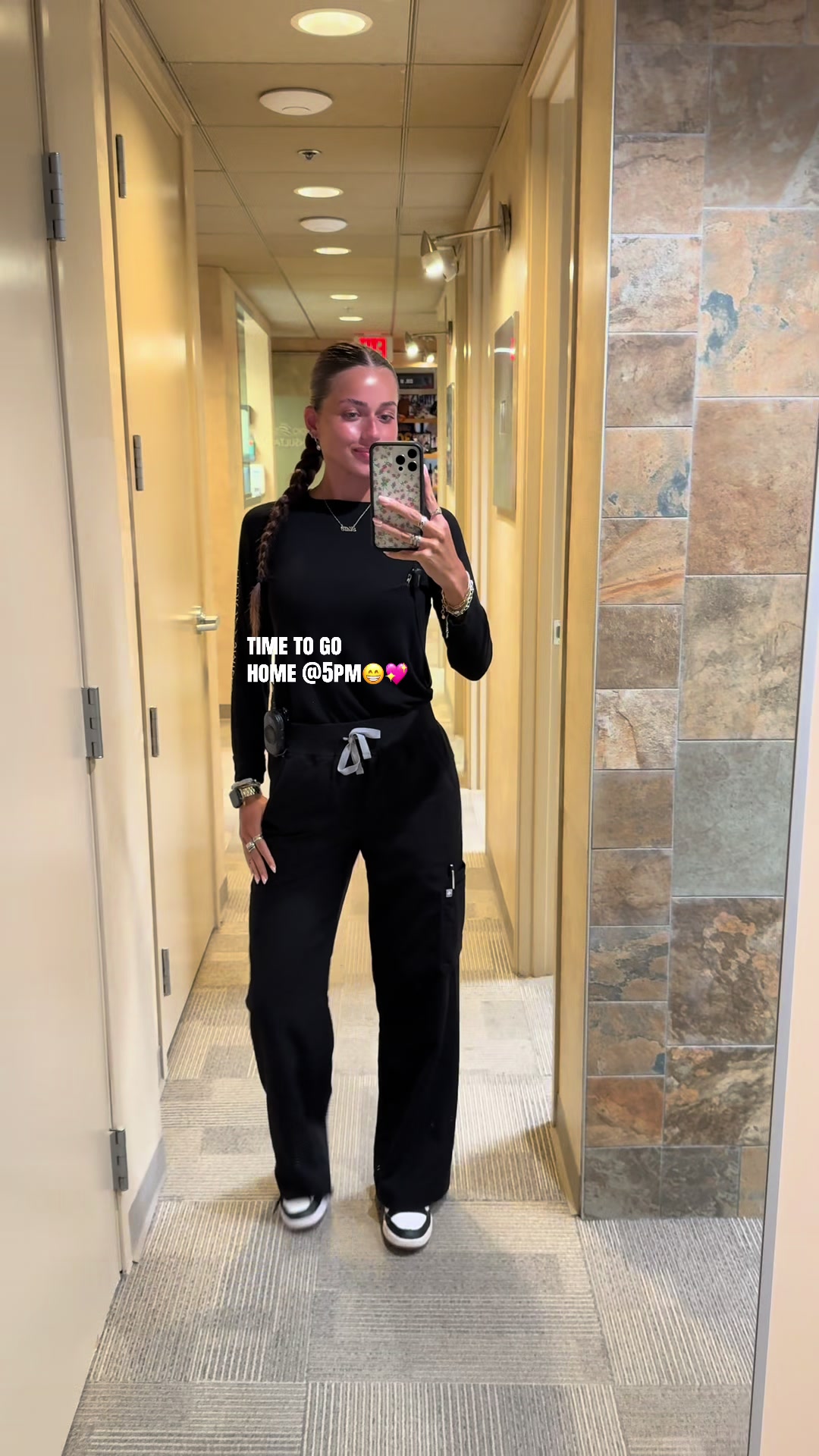 @kateterrazas