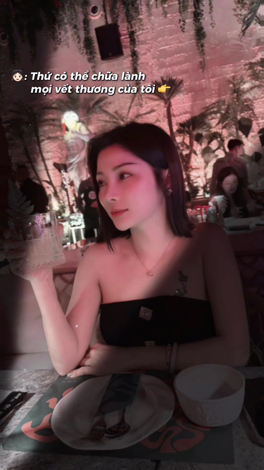 @__ELy__