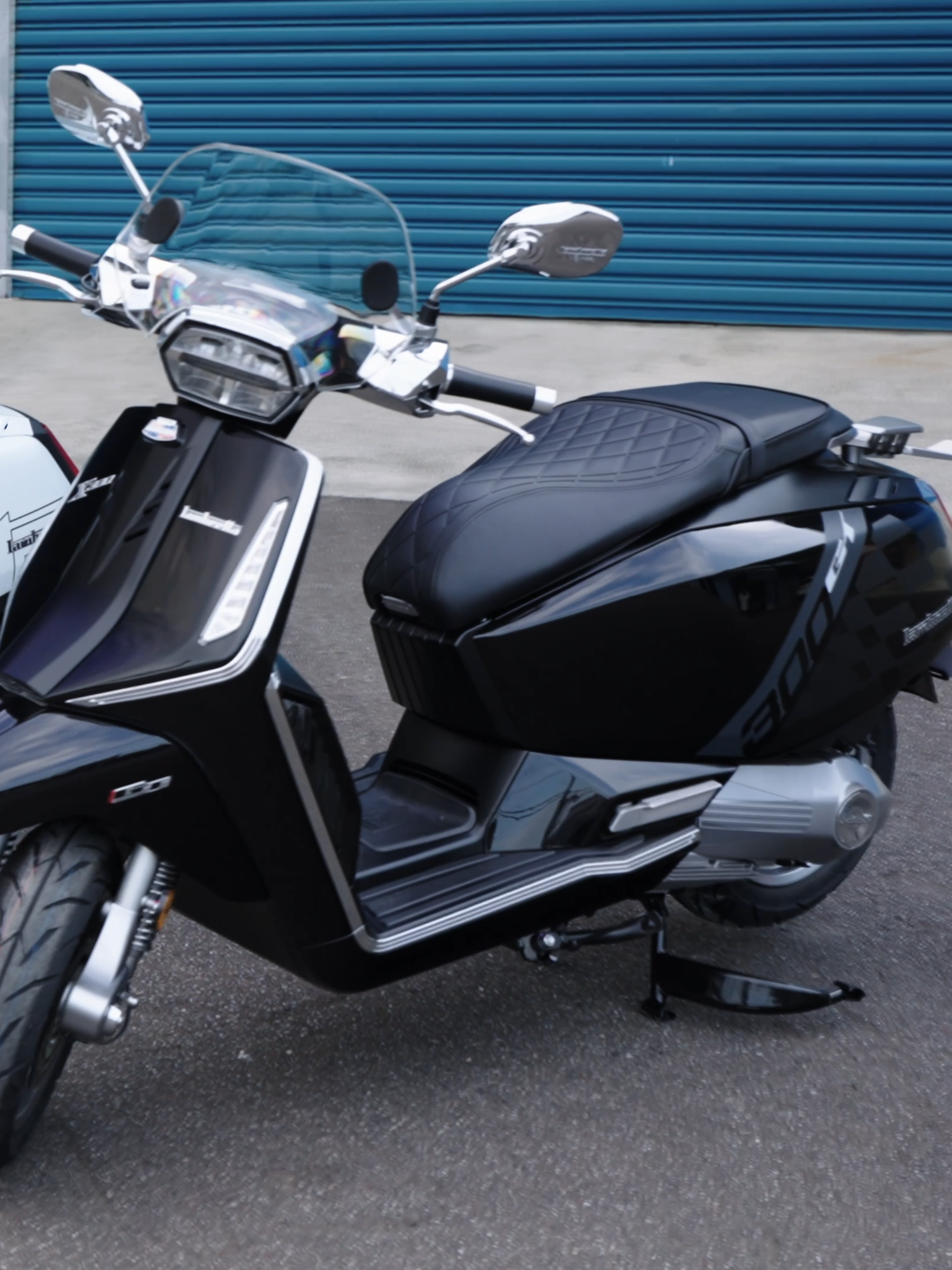 @LifeOnLambretta