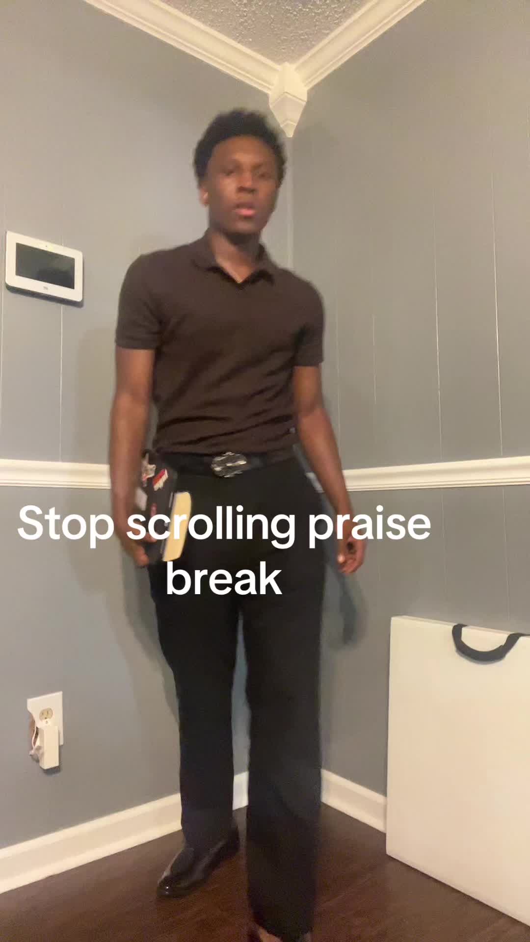 @useruno