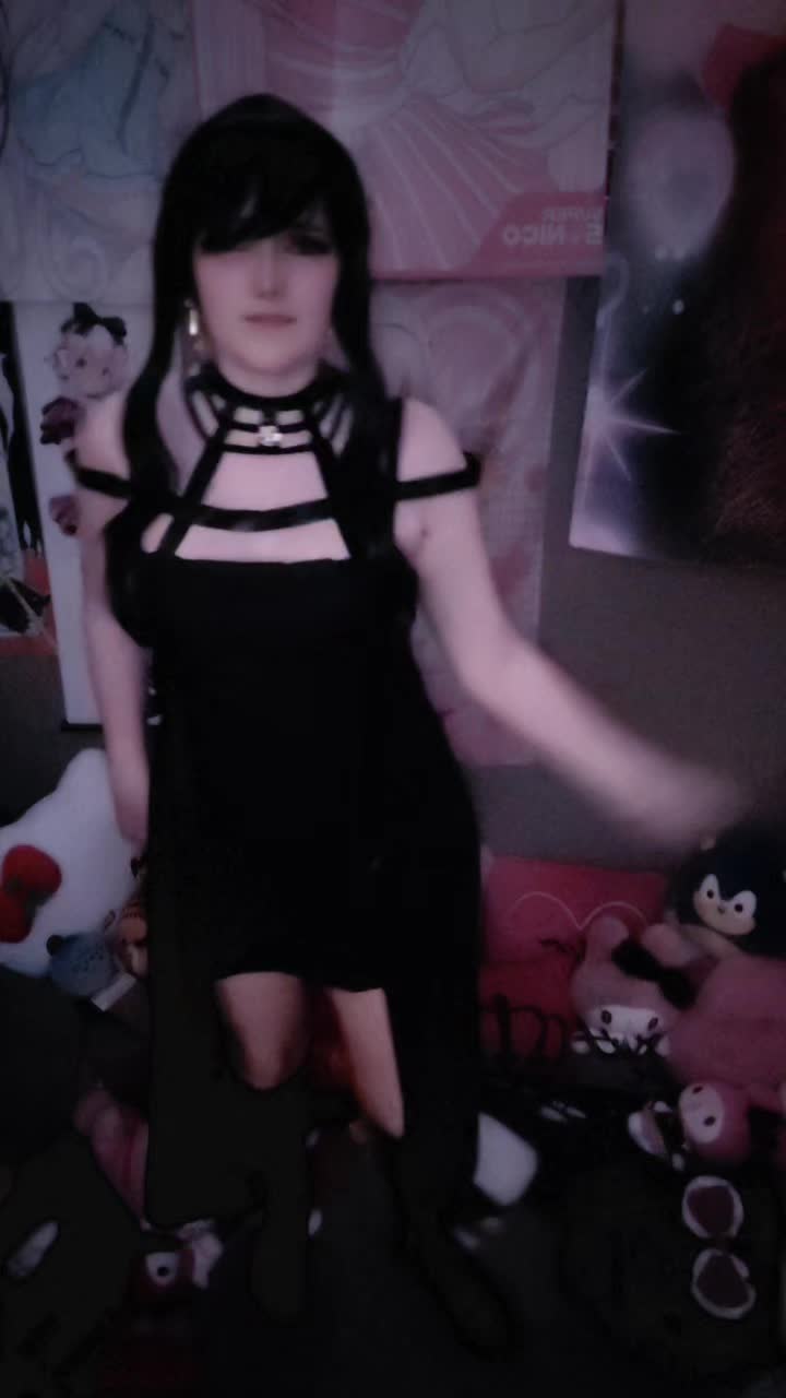 @ˏˋ&deg;&bull;*⁀➷ Evie