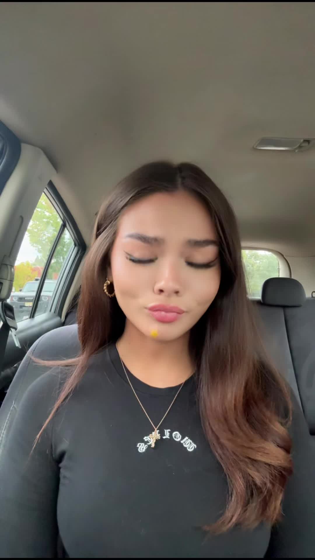@𝖇𝖚𝖓𝖓𝖎