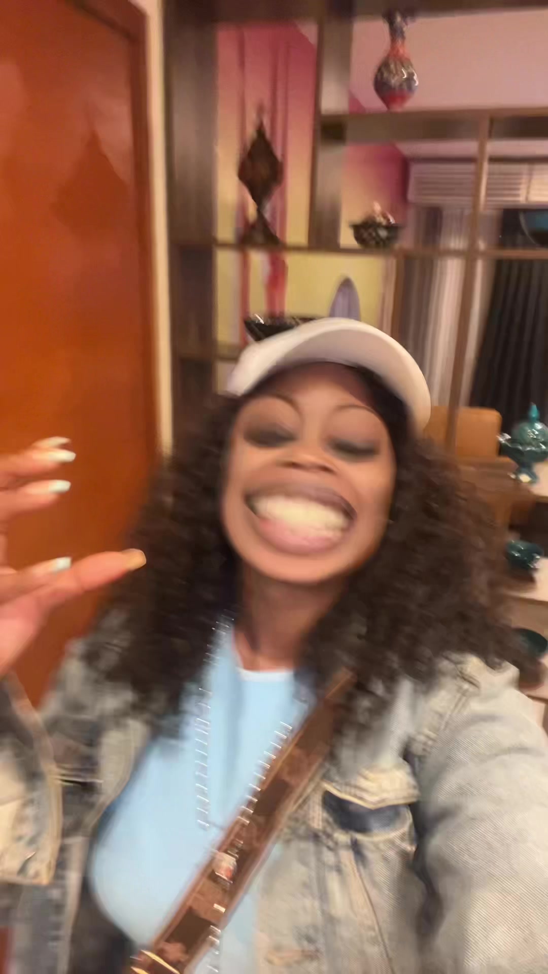 @Christelle Miller💜🇫🇷🇹🇬