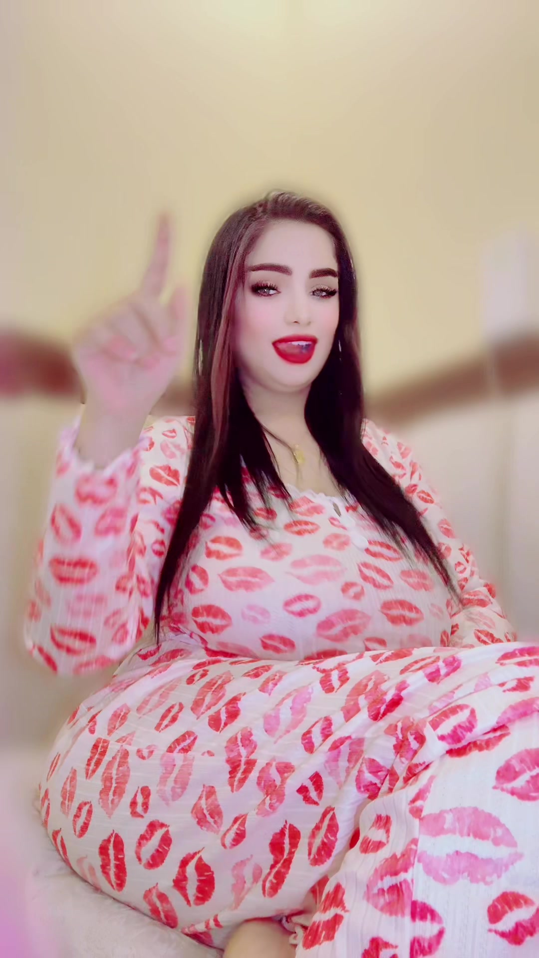 @لالة سلطانة 👑💜🪬