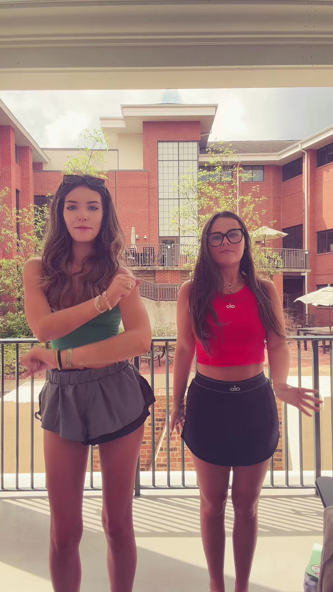 @mollz