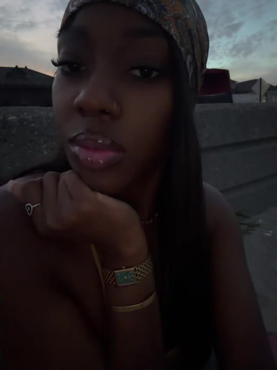 @unapologeticyve