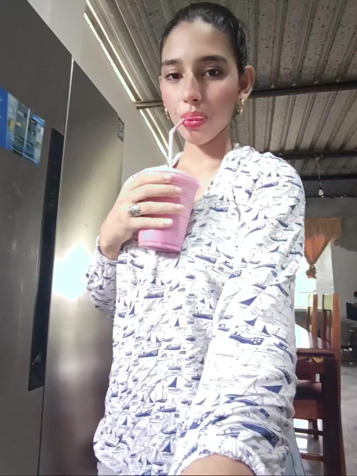 @Kitty 🌷