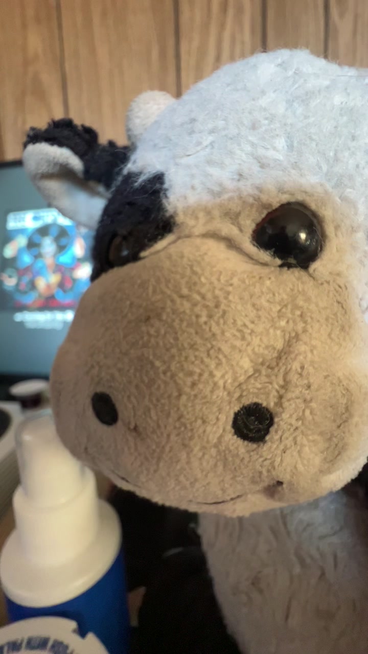 @Moobly The Cow