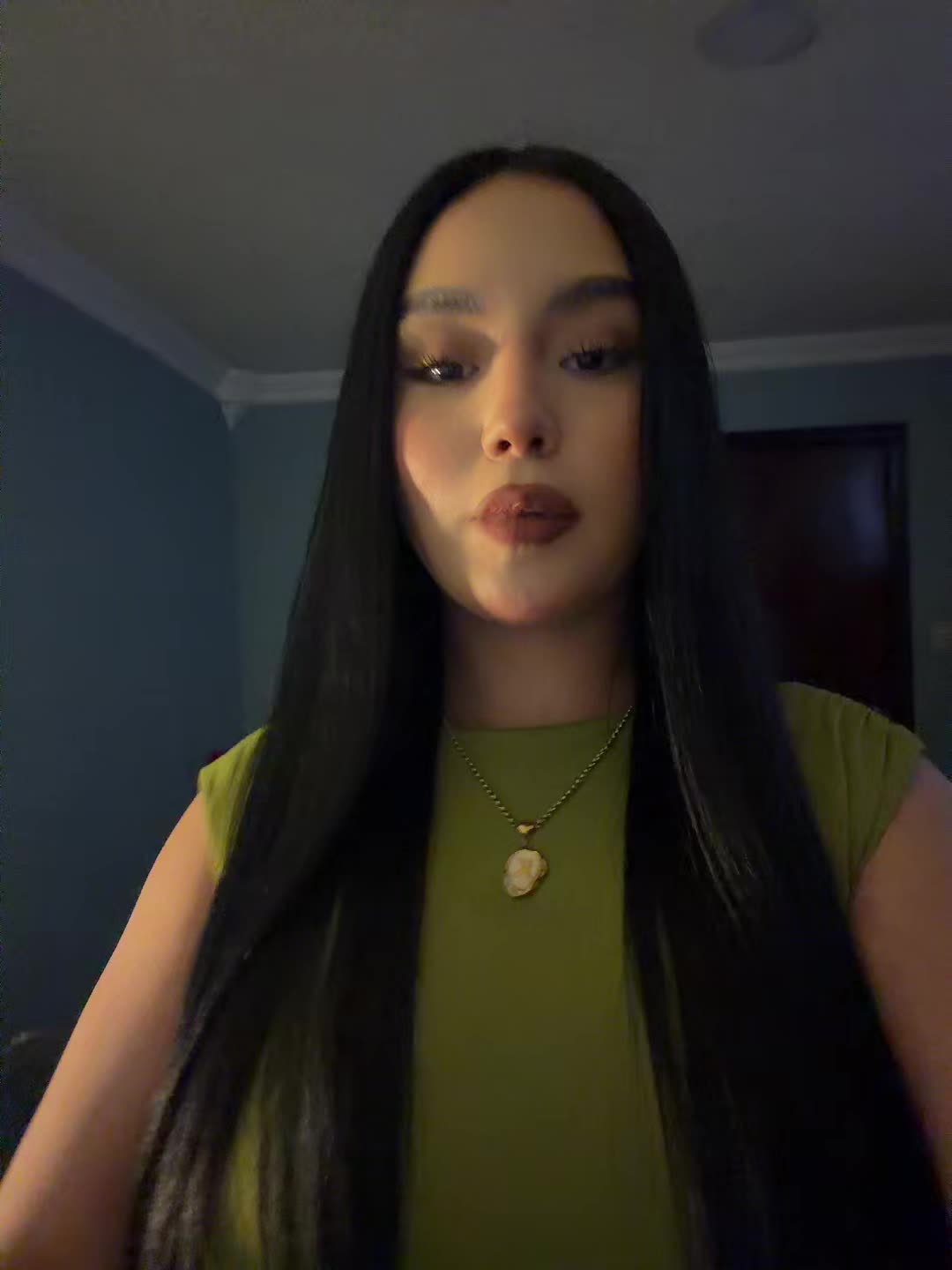 @Olivares