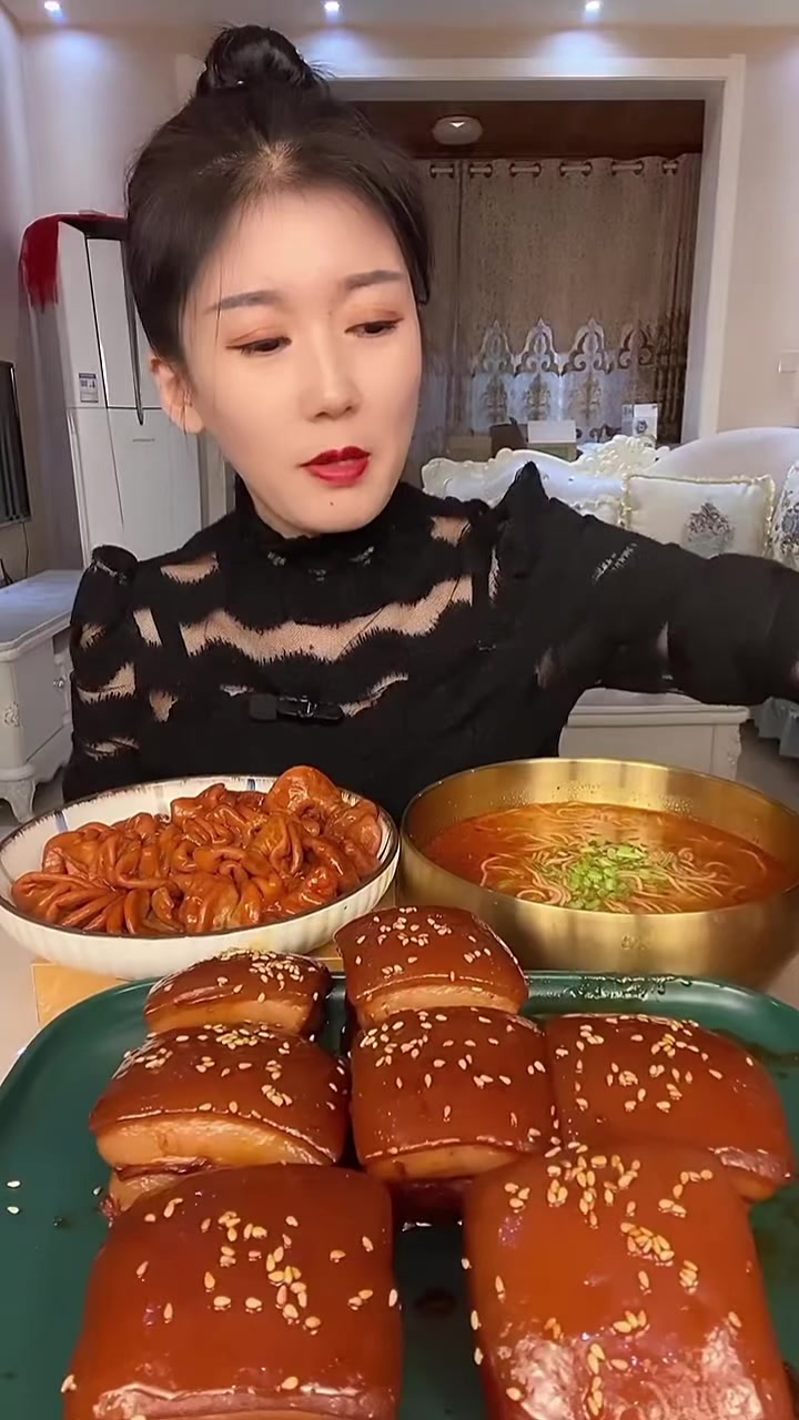 @Mukbang Time