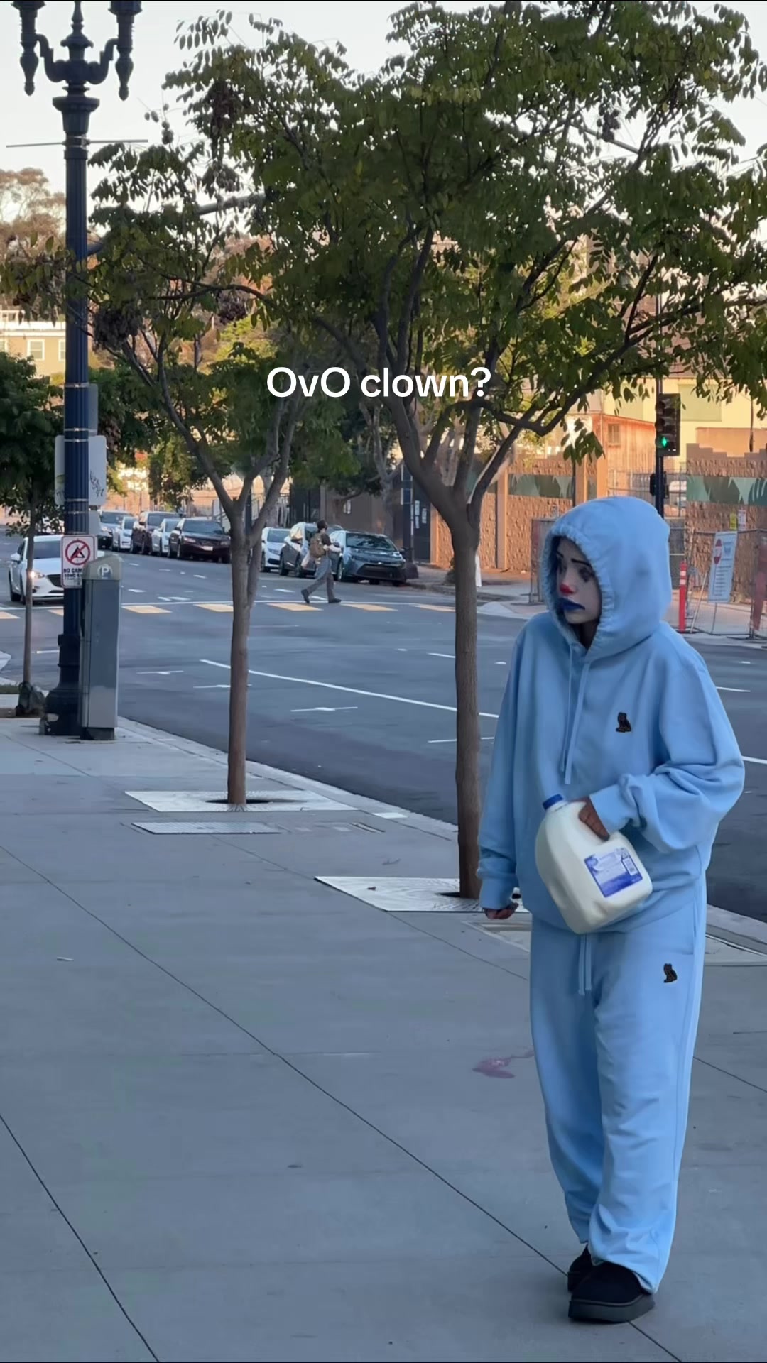 @Anoi