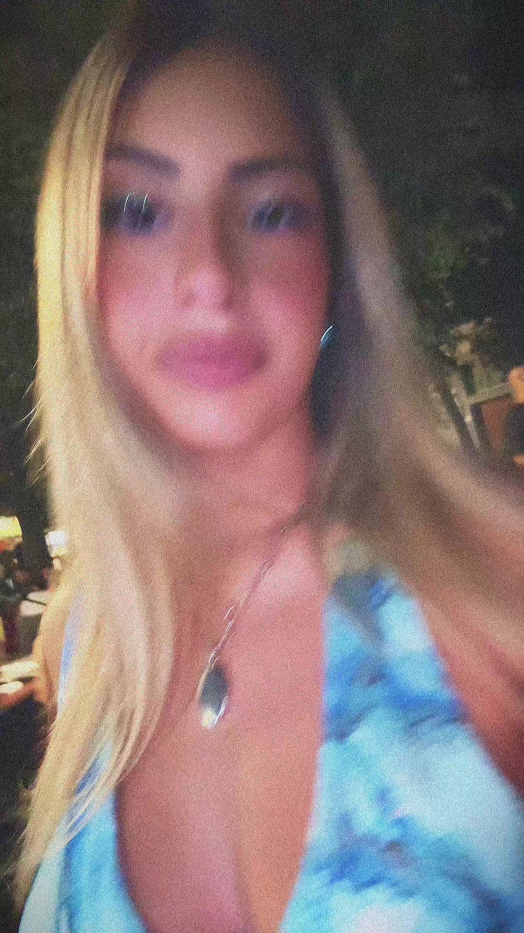 @Deborah de Muzio