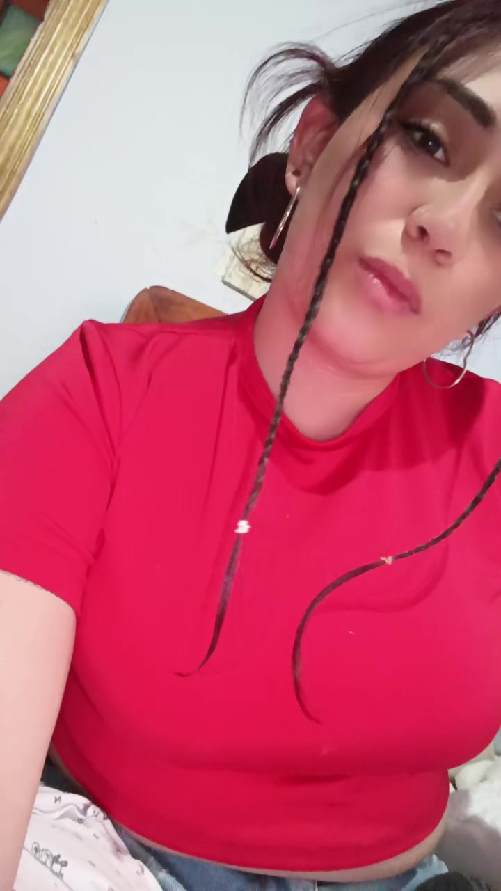 @🤩👩👦Angie Rueda🥰👼🏻👣