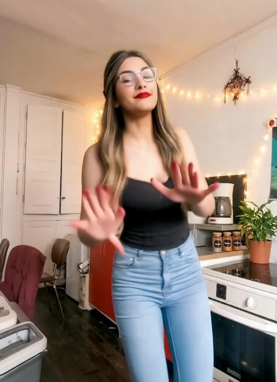 @Yoanne Astic