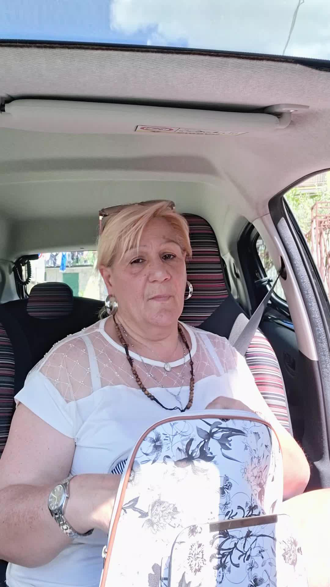 @angela