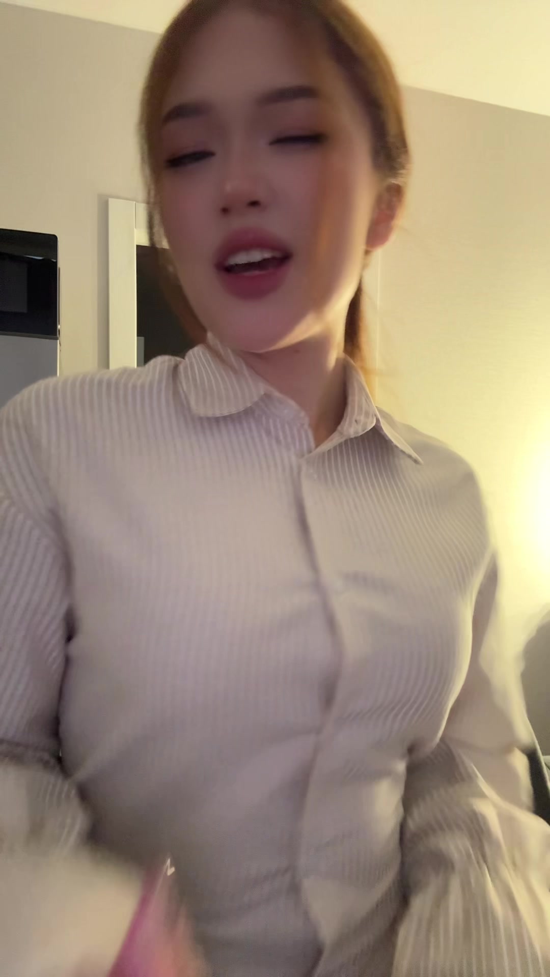 @<3