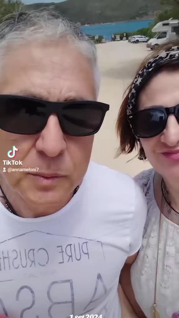 @Anna Meloni589