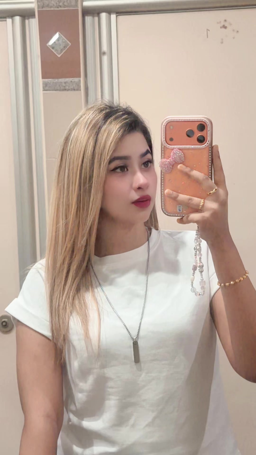 @🦋Arobi Islam Laboni🦋