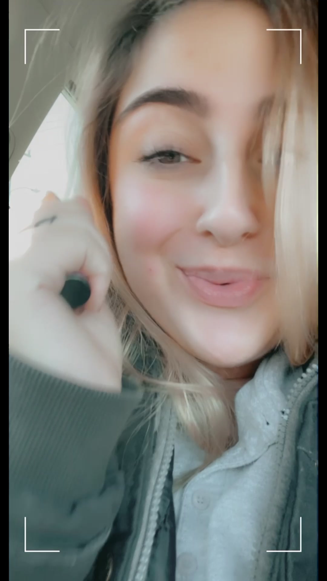 @SharonTilly