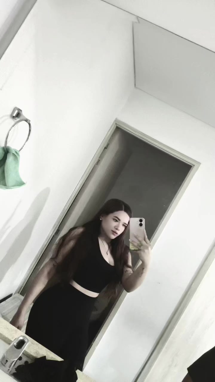 @Fer🎀