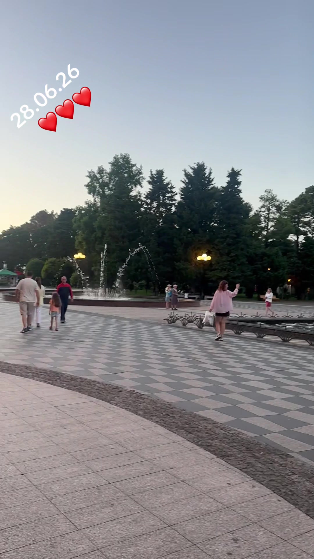 @ek333