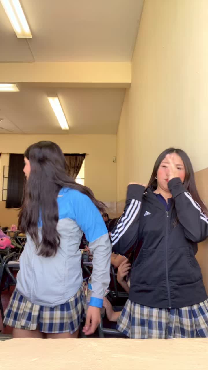 @𝒩𝒶𝓏𝓁𝒾❣️