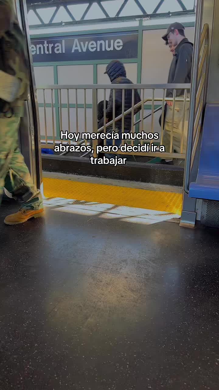 @Monica Miniguano