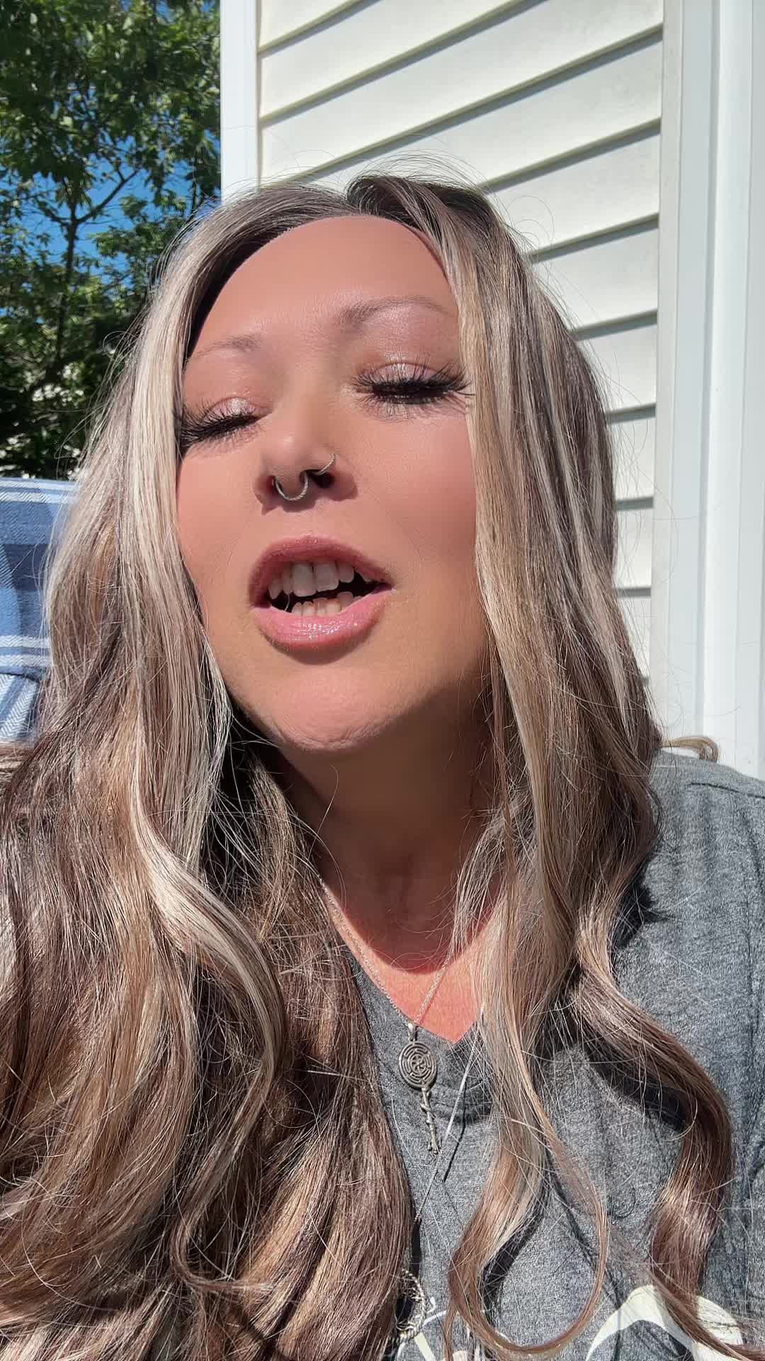 @GracefullyUnhinged