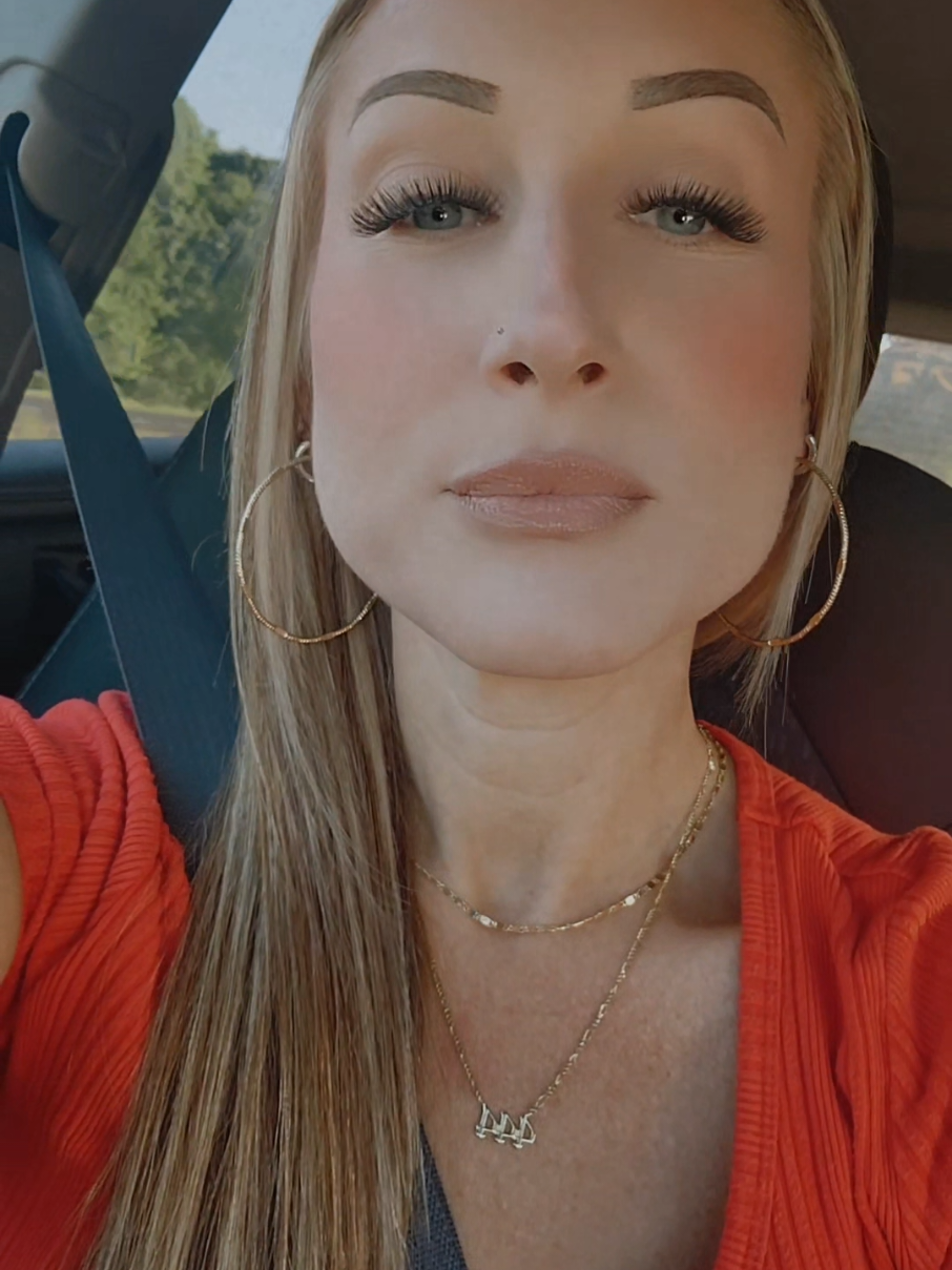 @Amanda_Kae