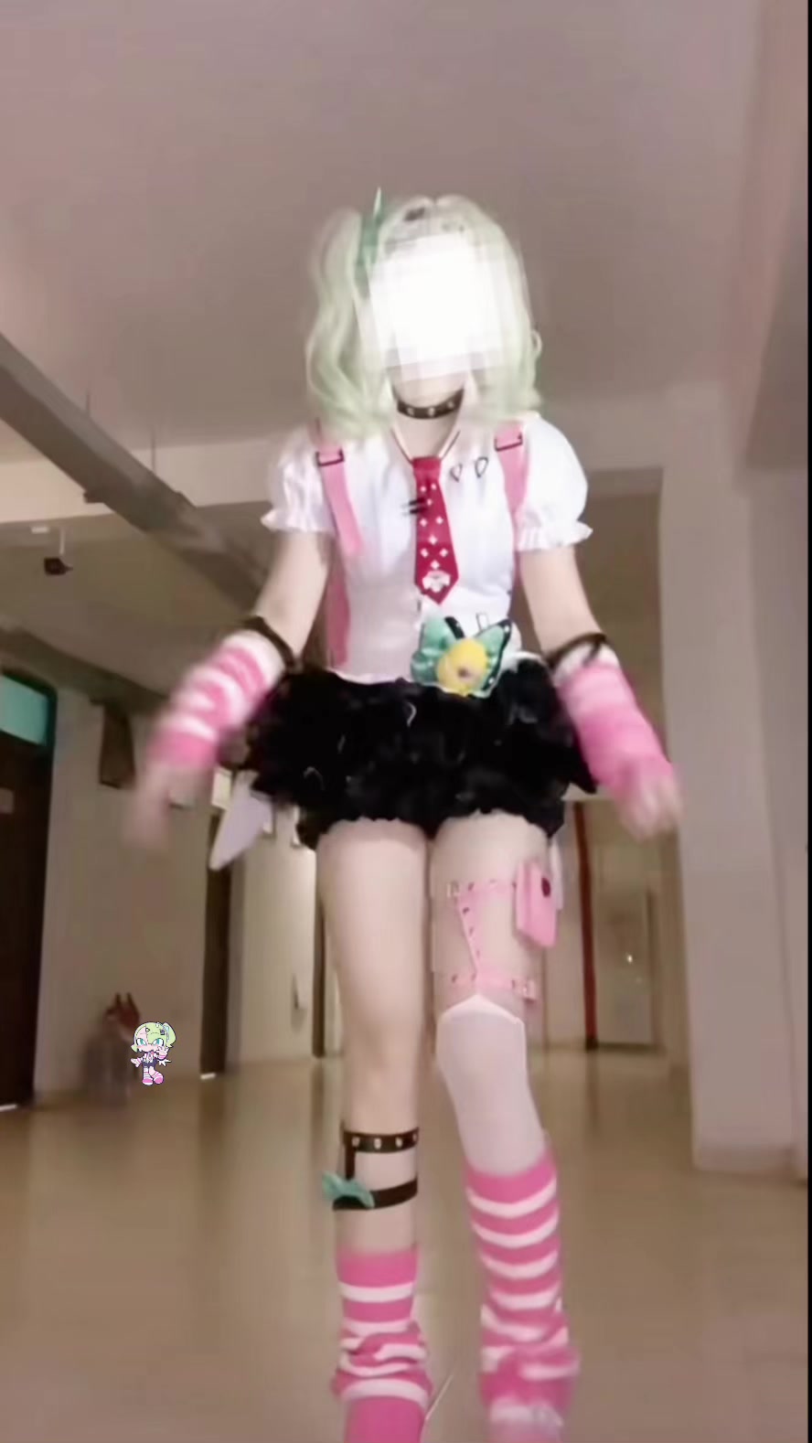 @mi&aacute;n.cos