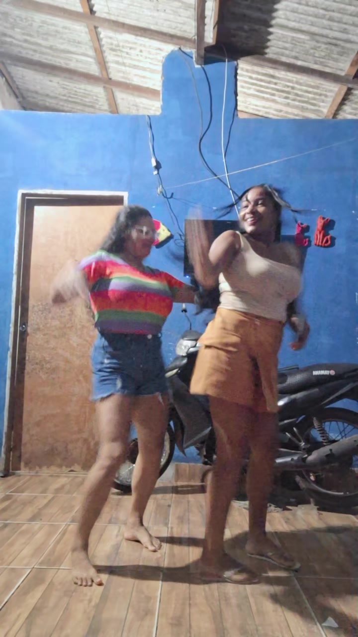 @Brenda_oficial