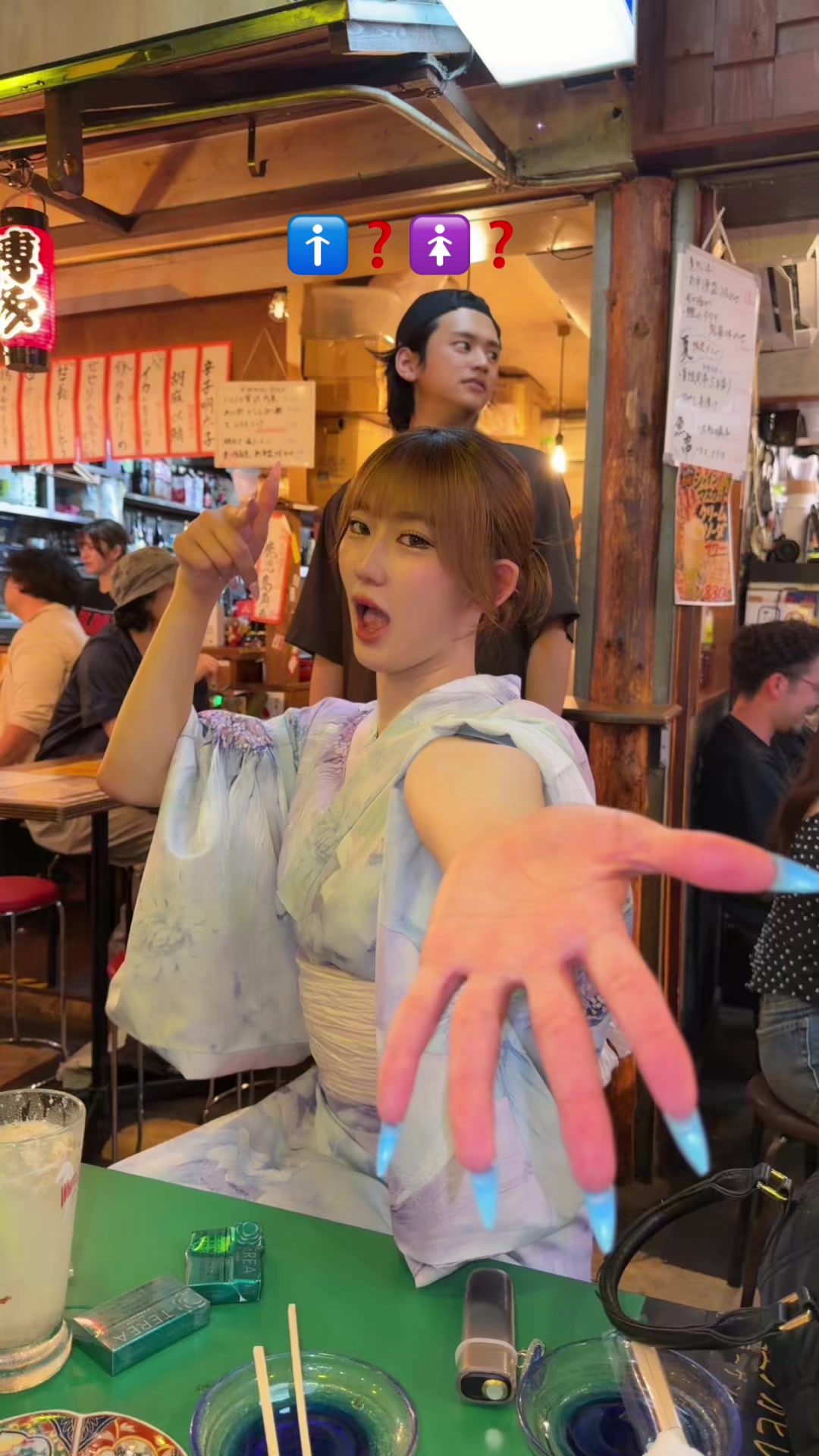 @みよん