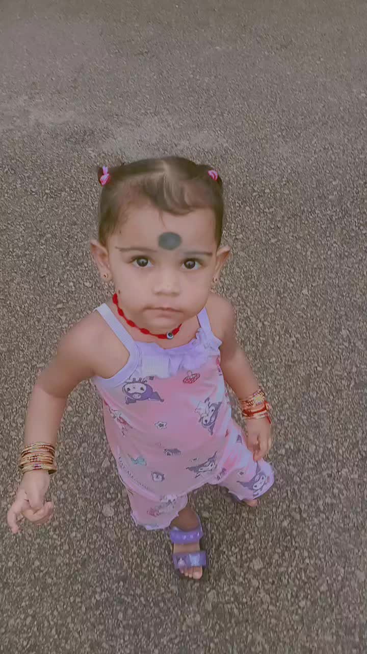 @priyakshara🫠🤍🦋