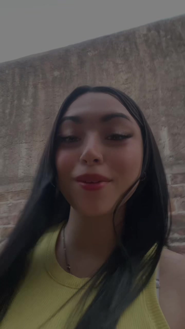 @Julii✨