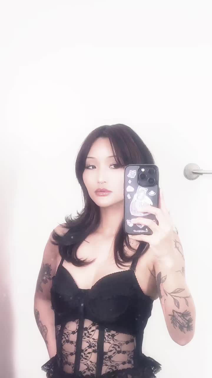 @dreaming_in_a_dream