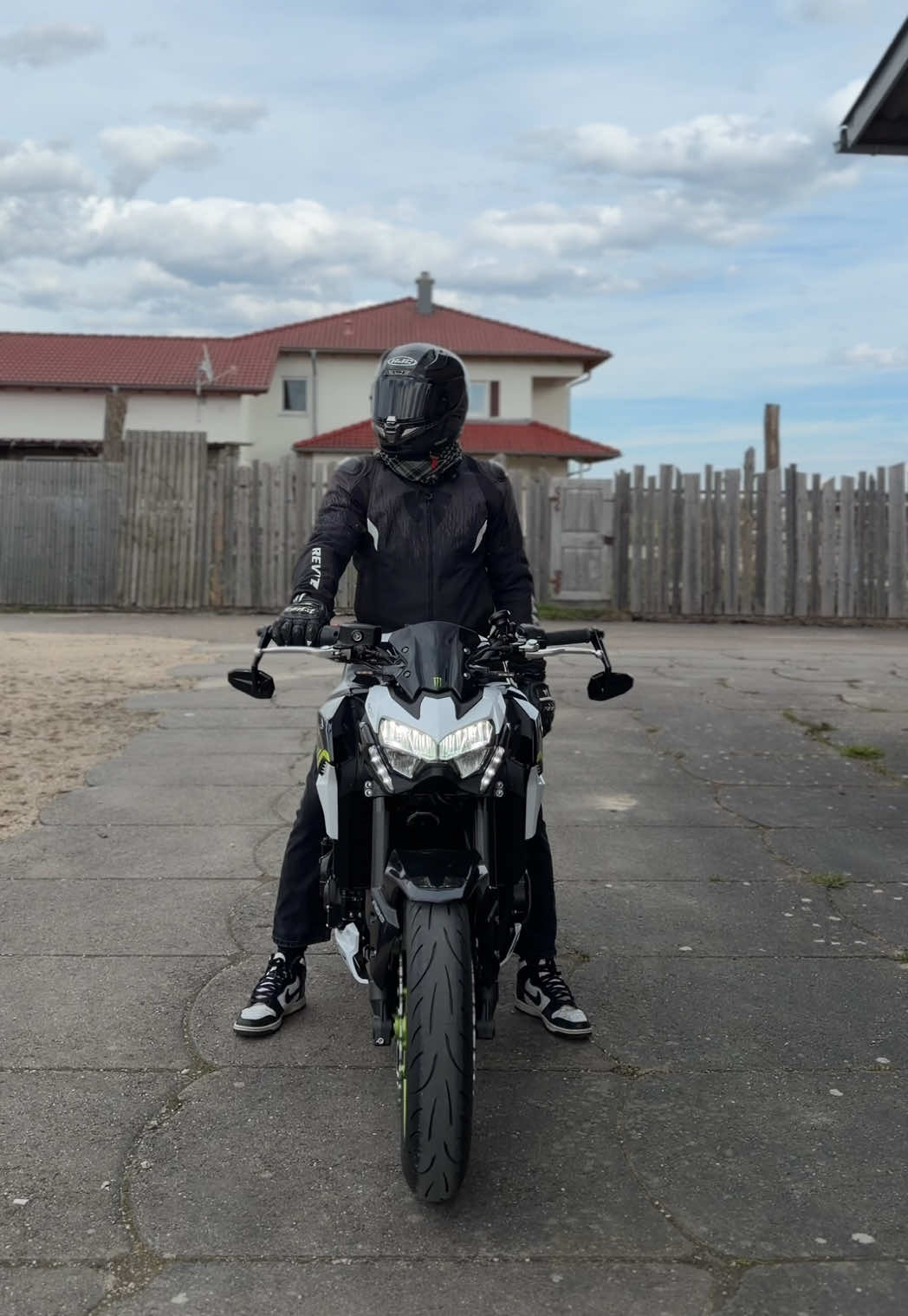 @micji_moto
