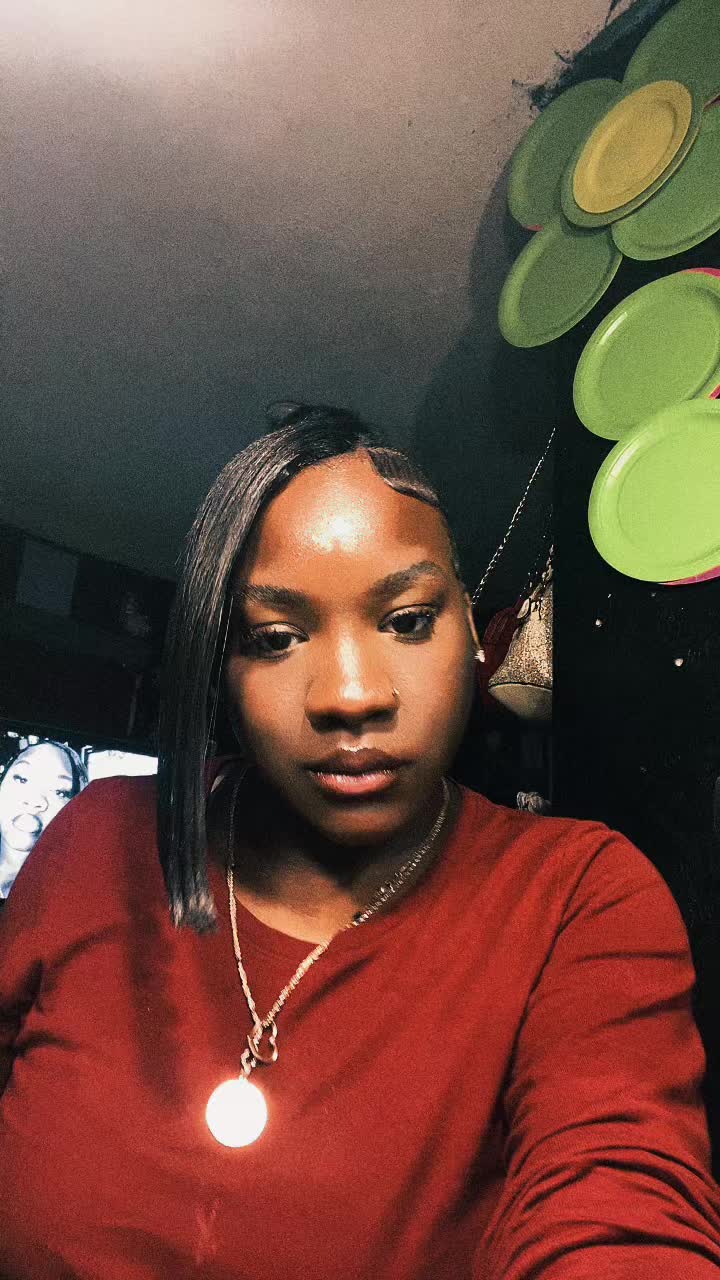 @defnot.liyyah