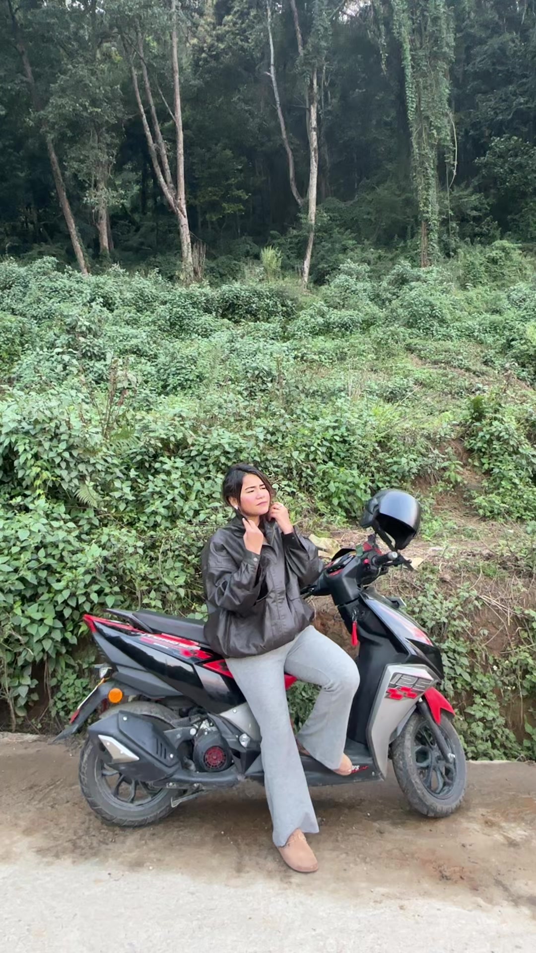@असु