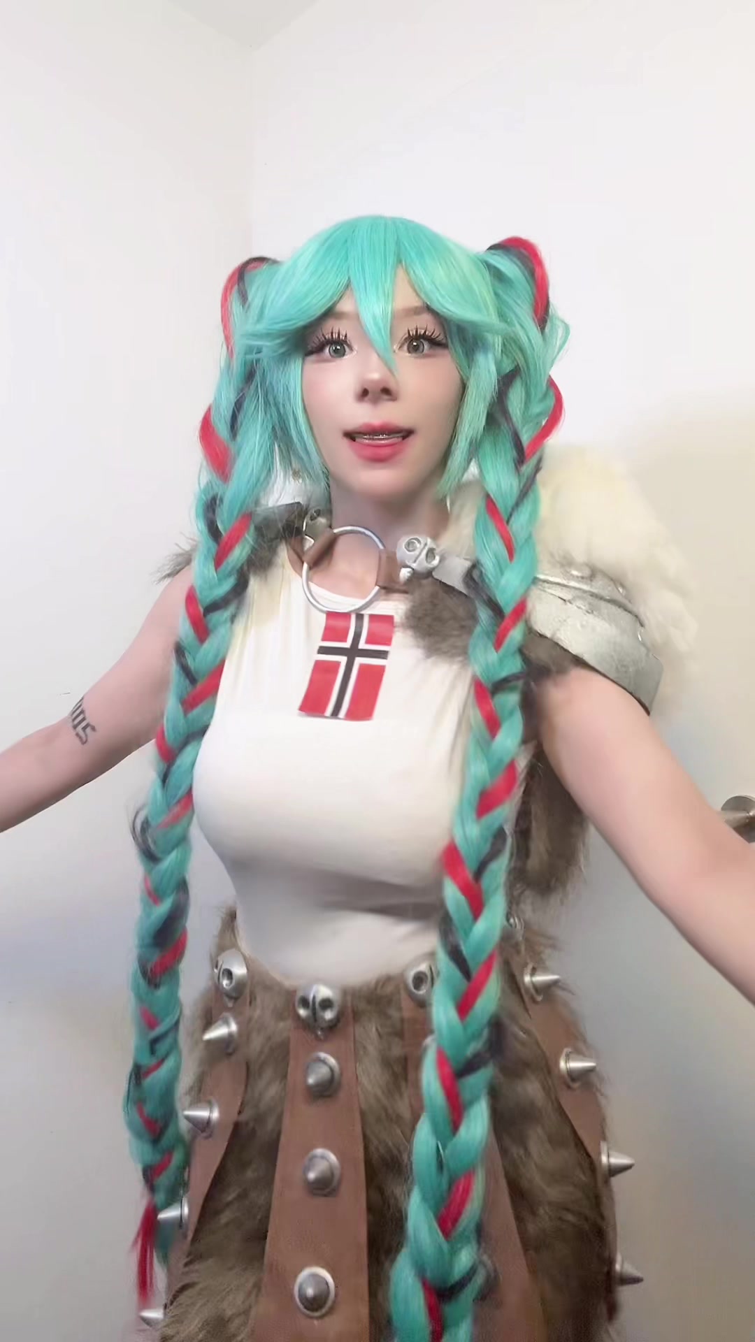 @jucyfox